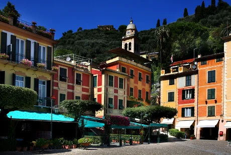 Piazza Martiri dell'Olivetta