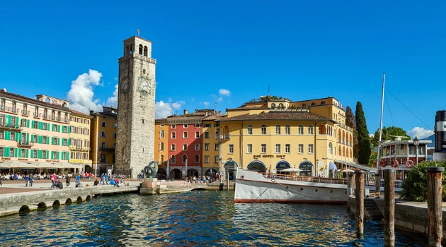 Piazza III Novembre i Riva del Garda