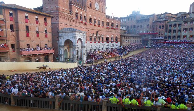 Il Palio – Sienas hestevæddeløb i juli og august