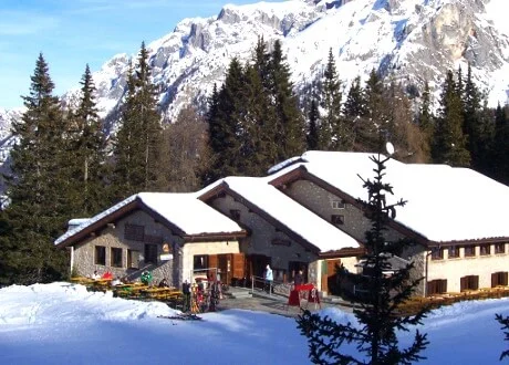 Ski-resort i Dolomitterne