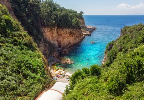 Den Skaldede Frisørs strand ved Sorrento