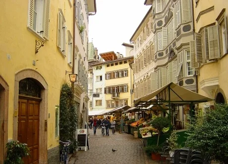 Gade i Bolzano