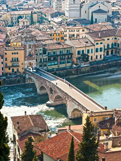 Ponte Pietra